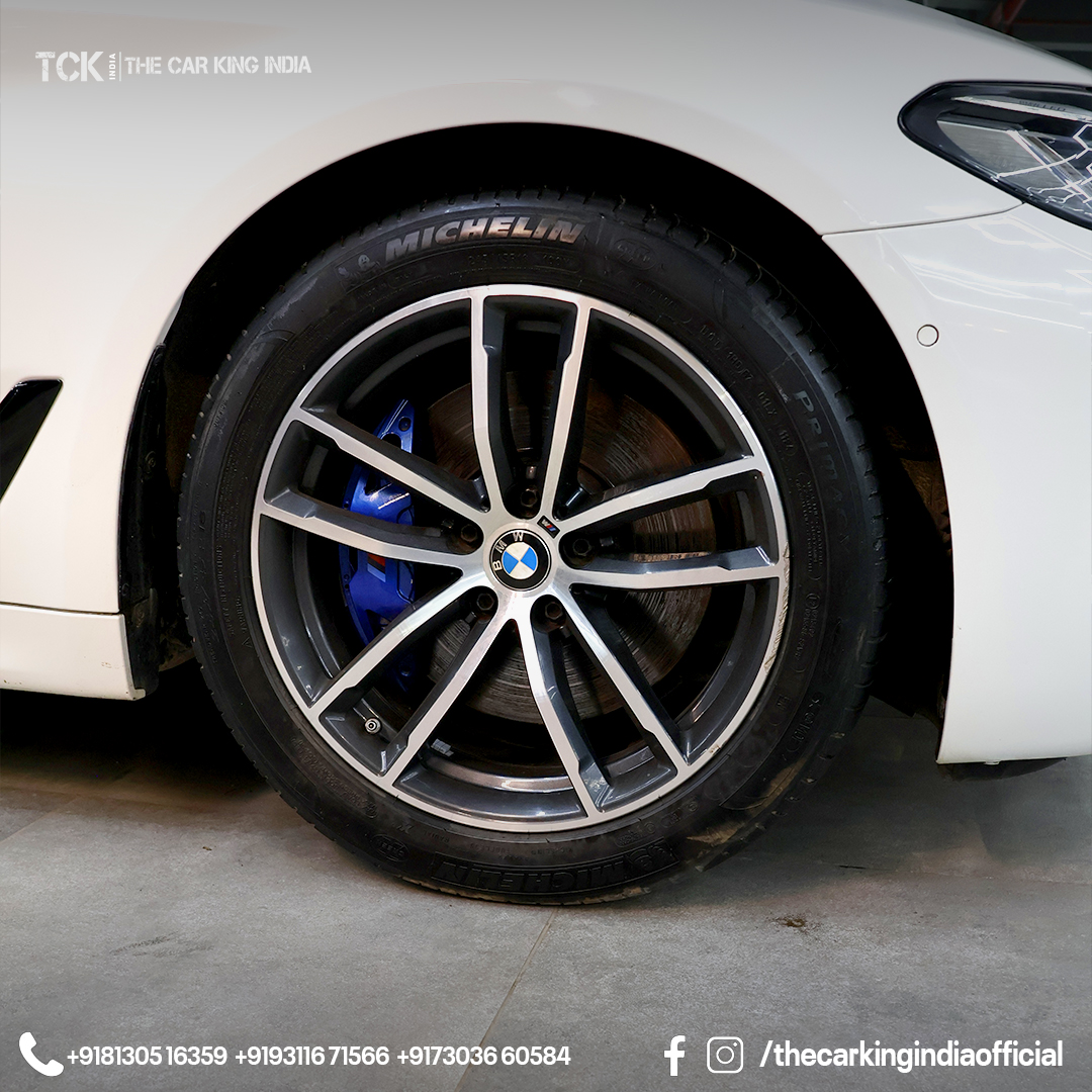 Used BMW 530I M SPORTS FACELIFT 2022 white - photo 4