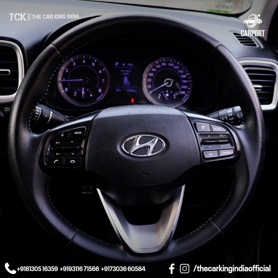 Used HYUNDAI VENUE DCT SX+ AT 2019 silver - photo 3