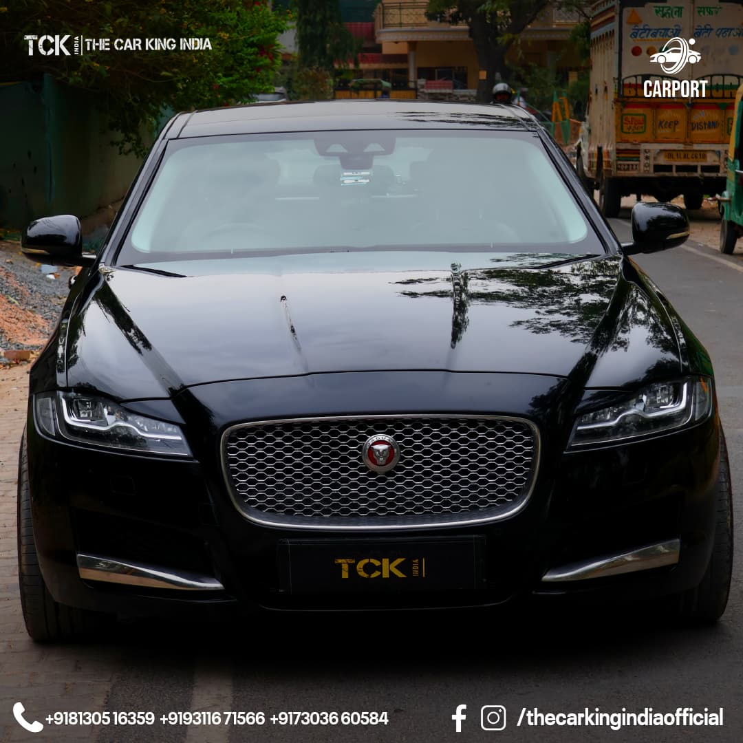 Used JAGUAR XF 2018 black - photo 1