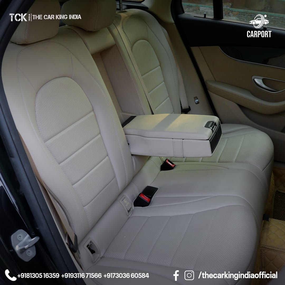 Used MERCEDES BENZ GLC 300 2018 black - photo 8
