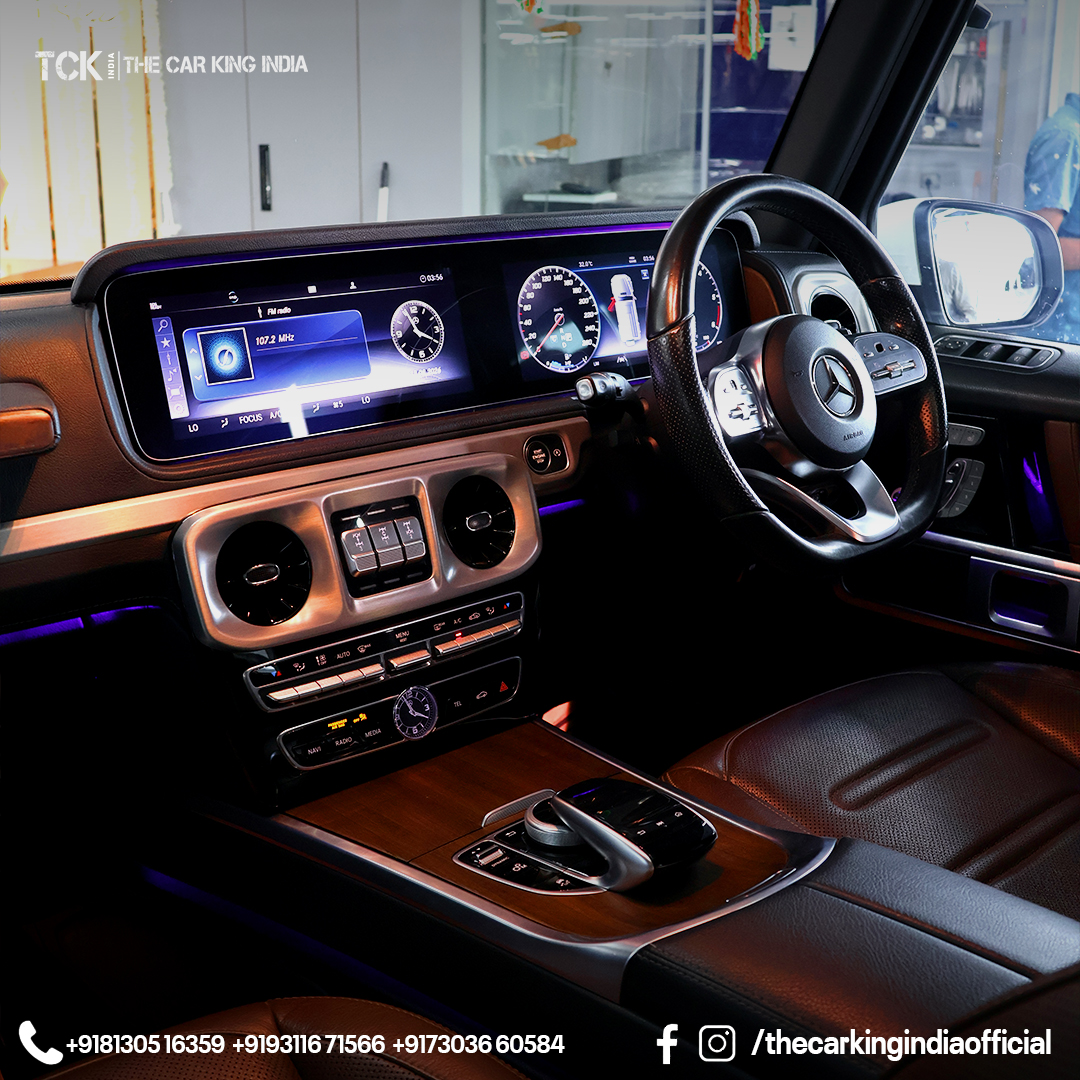 Used 2021 MERCEDES G WAGON G350D white - photo 3