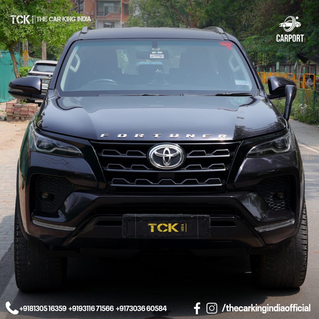 Used TOYOTA FORTUNER SIGMA 4*4 MT 2023 black - photo 2