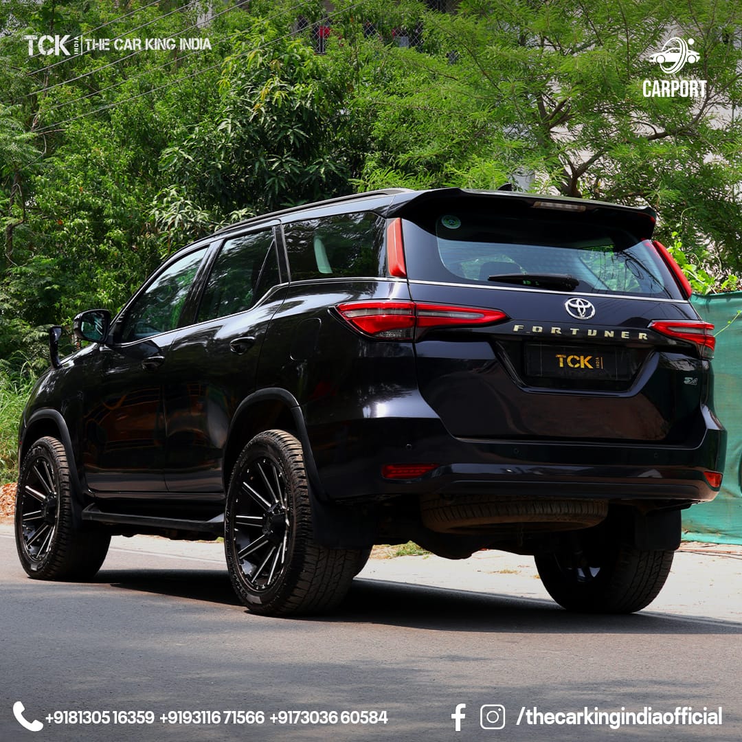 Used TOYOTA FORTUNER SIGMA 4*4 MT 2023 black - photo 9