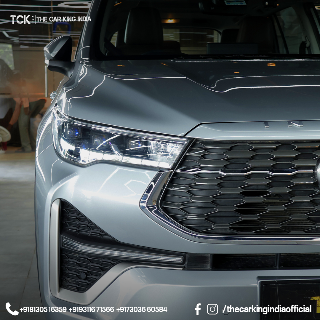 Used TOYOTA INNOVA HYCROSS ZX (7S) 2025 silver - photo 2