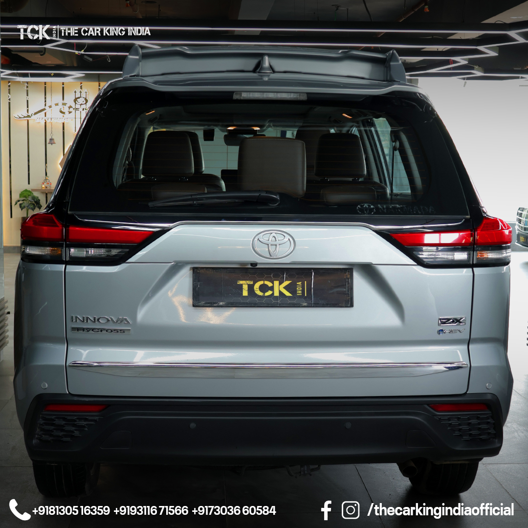 Used TOYOTA INNOVA HYCROSS ZX (7S) 2025 silver - photo 10
